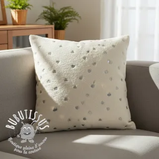 Tissu de manteau TEDDY Tossed hearts silver