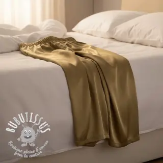 Satin camel