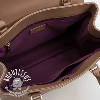 Satin bordeaux