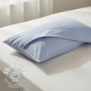Tissu Popeline de coton light blue lavender