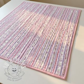 Tissu coton Fine flowers STRIPE purple