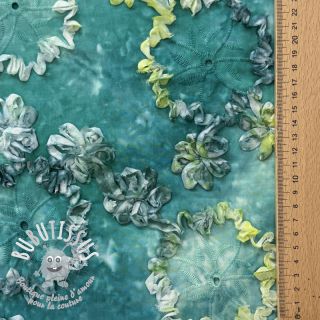 Tissu coton TIE DYE EMBROIDERY Eva tape design B