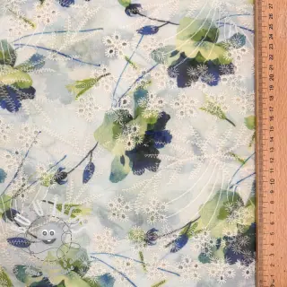 Tissu en coton avec un mélange EMBROIDERY Rose green