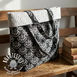 Tissu coton VOILE STEPPED Bouquet flowers balck digital print