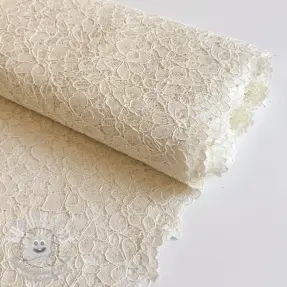 Dentelle Scallop design B off white