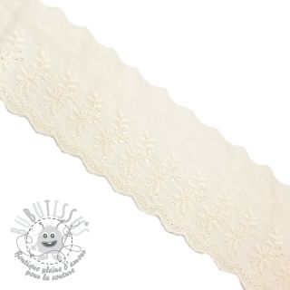 Dentelle Double flower off white